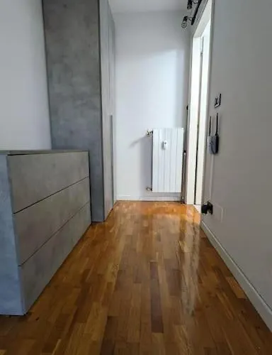 Apartment Amazing With View Near Metro