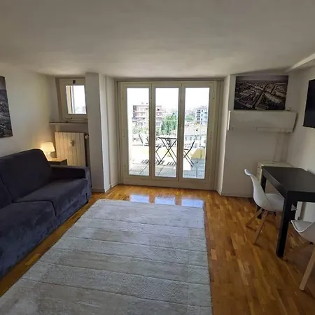 Amazing With View Near Metro